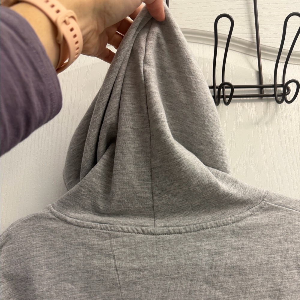 Disney Mickey Mouse Hoodie Gray Pullover Sweatshirt Women’s XXL - Picture 5 of 8